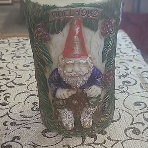 Vintage Noel 1982 Gnome Candle